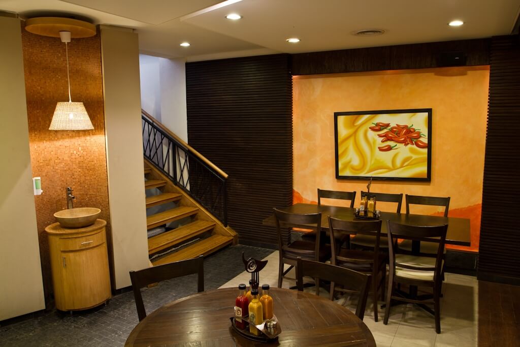 Nandos Islamabad